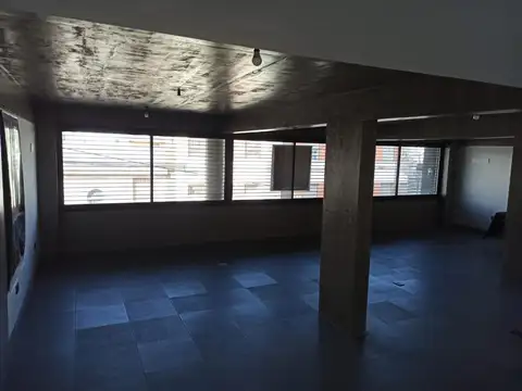Oficina en Alquiler en Abasto, $ 750.000