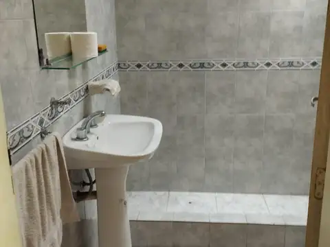 Casa en venta - 1 Dormitorio 1 Baño - Ingeniero Juan Allan