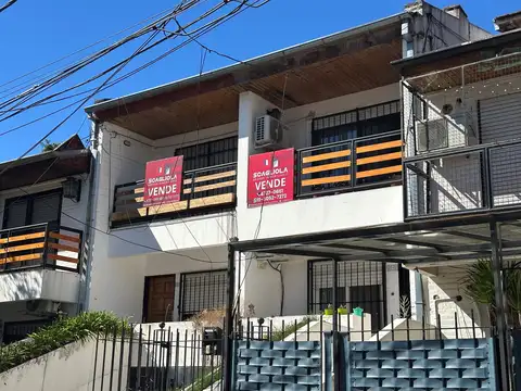Casa Dúplex  en Venta en Ciudad Jardin, Tres de Febrero, G.B.A. Zona Oeste