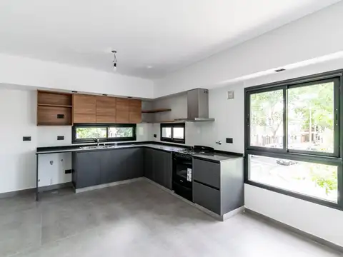 Depto Tipo Casa en Venta 1 año