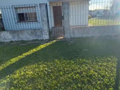 PROPIEDAD MULTIFAMILIAR IDEAL para 2 FAMILIAS en LUJAN.