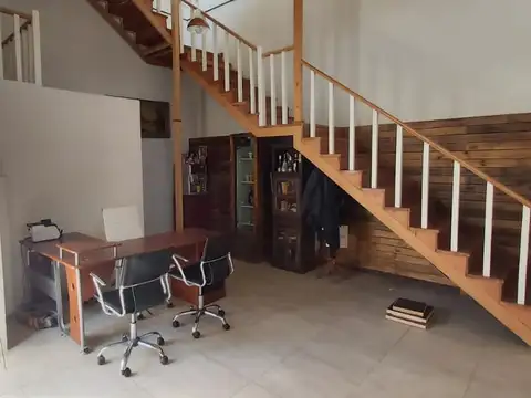 Local en Venta Via Pública