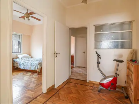 VENTA SEMIPISO 4 AMBIENTES Y DEPENDENCIA BALCON
