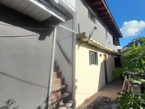 PH 2 AMBIENTES , PLANTA ALTA, BARRIO CERRITO. APTO CREDITO