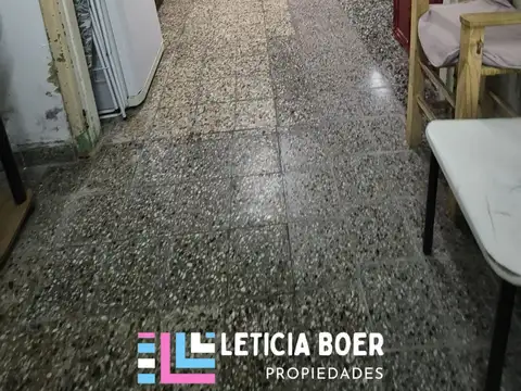 Casa a reciclar en Villa Adelina