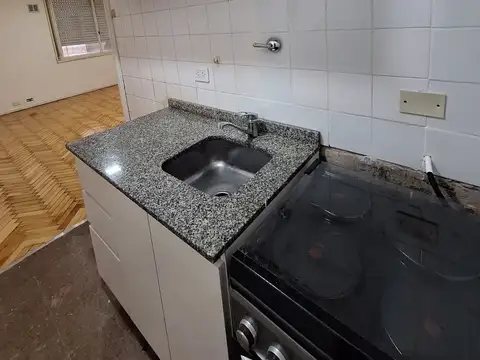 Avenida Belgrano 1700, Piso 7