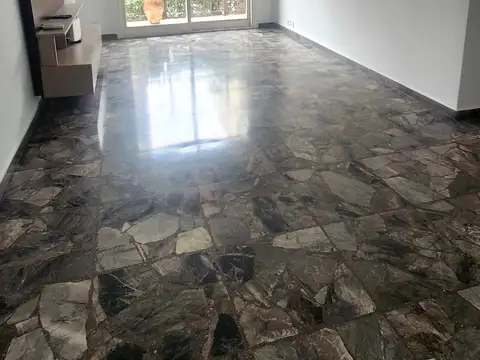 Departamento en Alquiler de 4 ambientes
