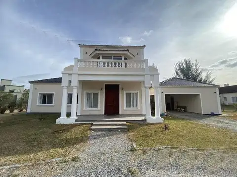 Casa en Venta en Coronel Brandsen, USD 335.000