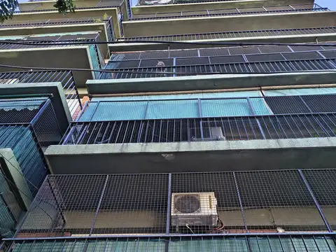 Aizpurua 2200, Piso 2