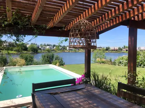 Casa en Alquiler Temporal en Countries y Barrios Cerrados en Tigre, USD 5.900