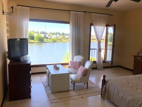 Casa en Alquiler Temporal al Este