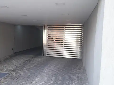 EXCELENTES 3 COCHERAS EN VENTA, UNIDADES CONTIGUAS EN PB