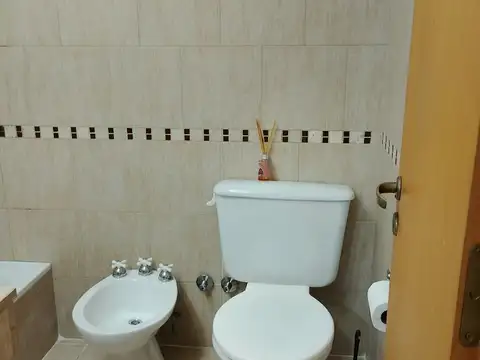 Departamento en Alquiler en Banfield, $ 540.000