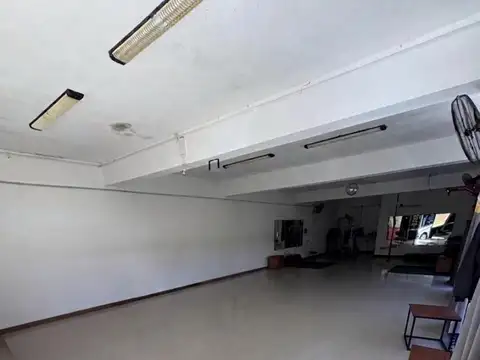 Local en Alquiler en Antelo, $ 600.000