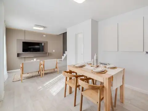 Casa 3 ambientes con 2 baños