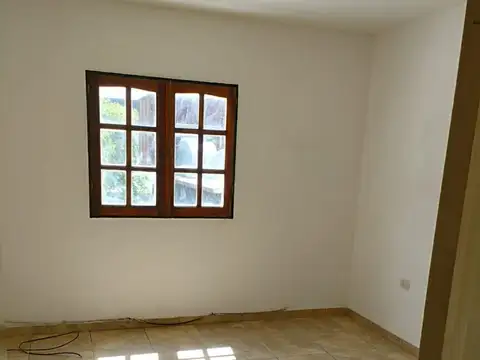Departamento 4 ambientes con 1 baño