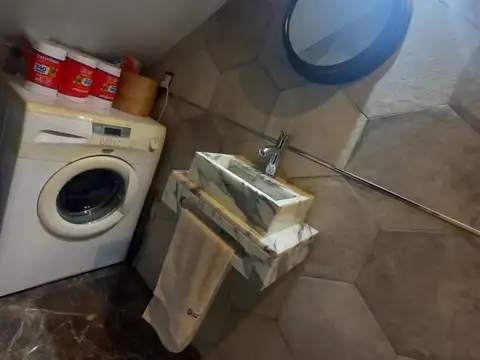 EXCELENTE CASA 4 AMBIENTES CON QUINCHO, PARRILLA Y TERRAZA