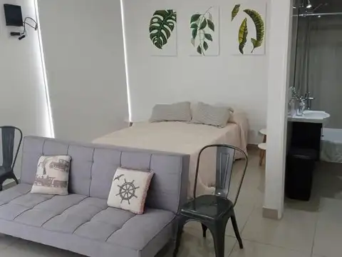 Monoambiente Moderno Con Balcón, Laundry, Aire Frío - Calor