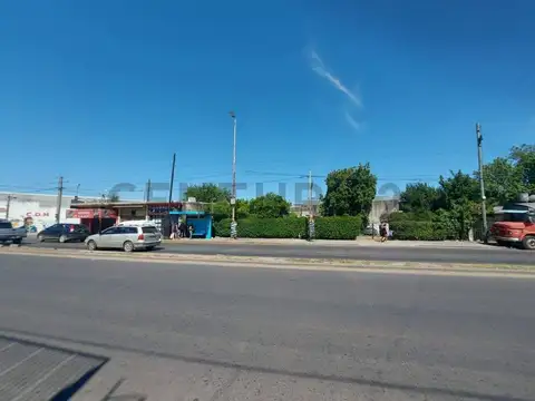 LOCALES, LOTE EN ESQUINA DE 1180 MTS² EN MORON