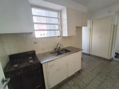 DEPARTAMENTO CENTRICO 3 DORMITORIOS 2 BAÑOS