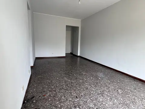 Departamento en Alquiler en Boedo, $ 900.000