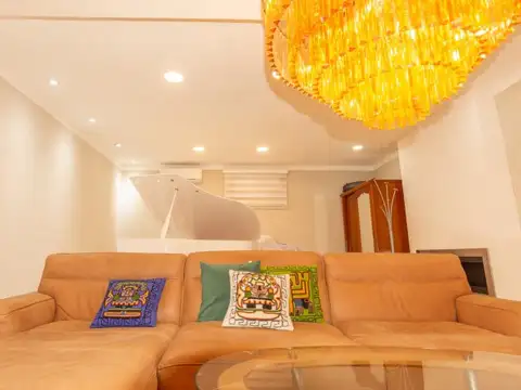 Casa en Venta en Flores, USD 850.000