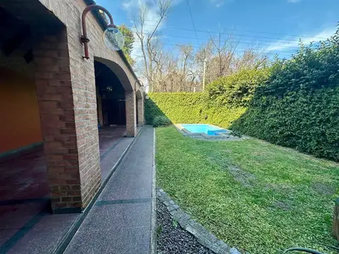Depto Tipo Casa en Venta con 3 cocheras