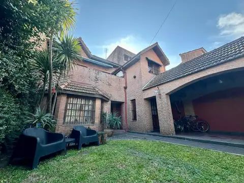 Depto Tipo Casa en Venta de 4 dormitorios