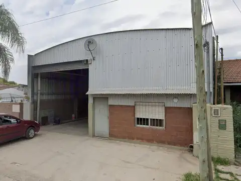 Galpón en Area de Promoción El Triángulo