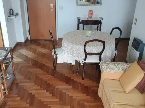 DEPARTAMENTO DE 2 AMBIENTES CON BALCON   AMPLIO Y LUMINOSO   SUM Y PILETA