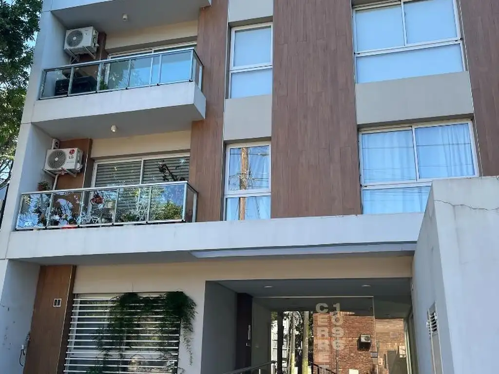 Cerreti 1096 , Piso 1