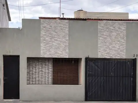 VENTA PH  3 AMBIENTES EN MADERO.