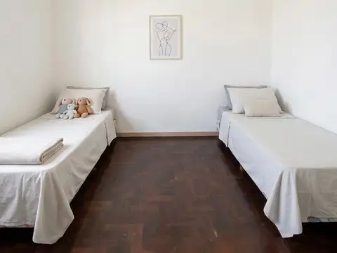 Depto Tipo Casa en Venta 27 años