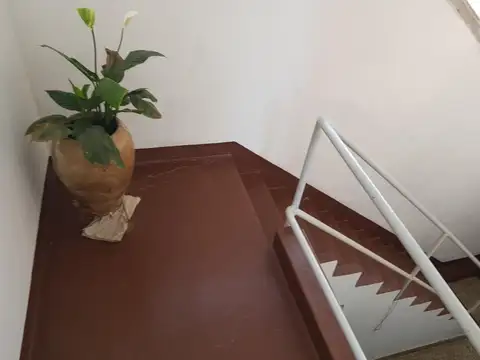Depto Tipo Casa en Venta 46 años