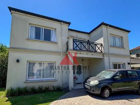 Casa en Venta de 4 dormitorios