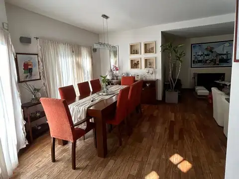 Casa en Alquiler de 3 dormitorios