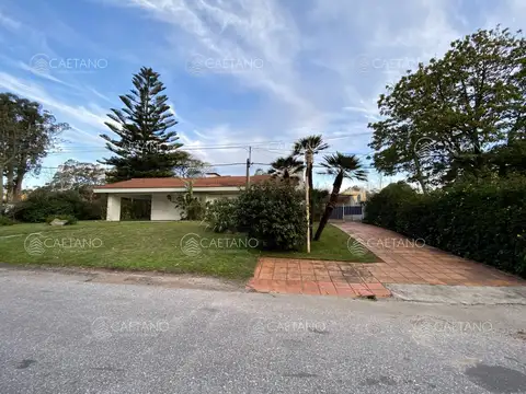 Casa en Venta en Roosvelt, USD 410.000