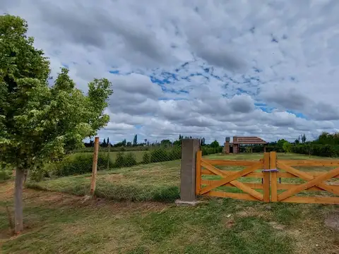TERRENO EN VENTA BARRIO PRIVADO DIVINA ROSA