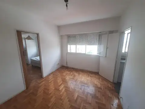 Neuquen 600, Piso 13