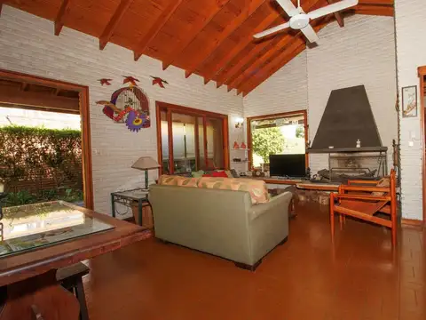 Casa en Venta en Belén de Escobar, USD 155.000