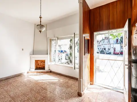 Depto Tipo Casa 4 ambientes con 2 baños