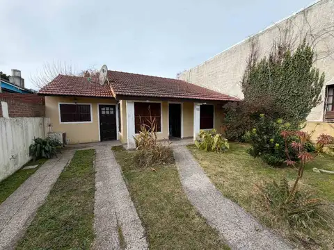 VENTA CASA 3 AMBIENTES + DEPARTAMENTO SANTA CLARA