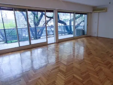 VENTA PISO 3 AMB C/DEPEND. + COCHERA PALERMO CHICO