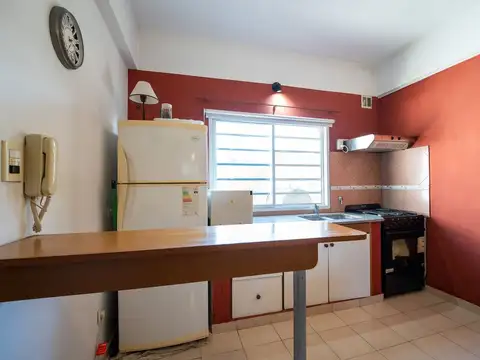 29 e/ 528 y 529 300