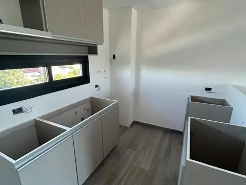 Departamento en Venta en Campana, USD 135.000