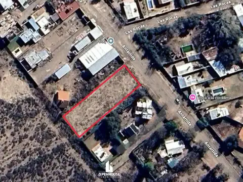 Terreno en Venta 25  mts Frente