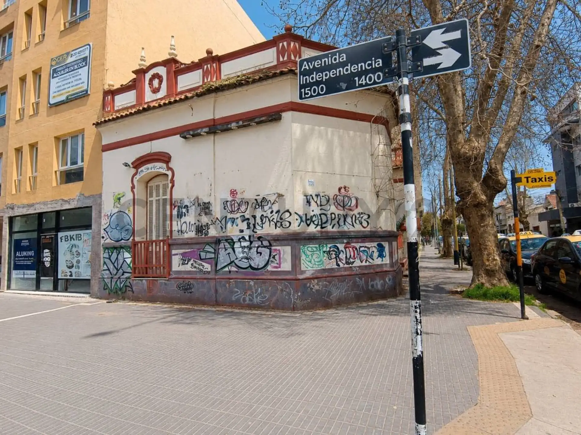 Venta Esquina Estratégica | Potencial de Desarrollo | La Perla