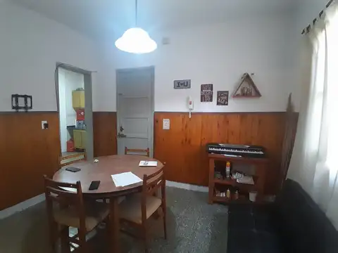Casa en Venta en Quilmes, USD 120.000