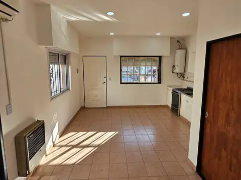 Departamento PH 2 ambientes con cochera en Alquiler en Martin Coronado,