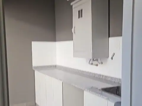 Casa 3 ambientes con 2 baños